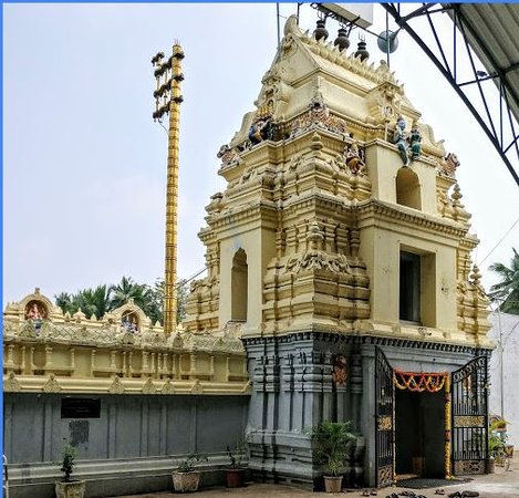 Sri Veereswara Swamy Temple, Muramalla (Muramalla village, ~20 km from Amalapuram)